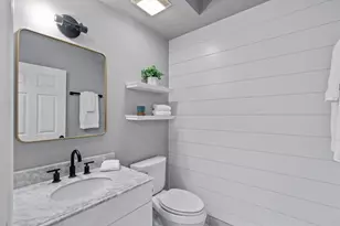 133 W Palatine Rd, Palatine, IL 60067 - Photo 22