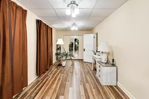 2643 Ridge Rd, Lansing, IL 60438 - Photo 12