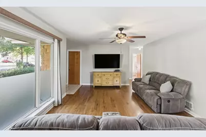 510 S Chase Avenue, Lombard, IL 60148 - Photo 4