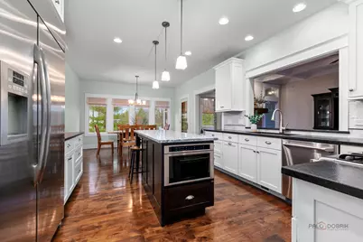 7298 Claridge Court, Long Grove, IL 60047 - Photo 4