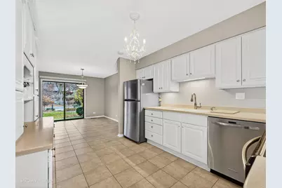 [Address not provided], Oakbrook Terrace, IL 60181 - Photo 12