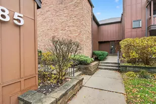 [Address not provided], Oakbrook Terrace, IL 60181 - Photo 2