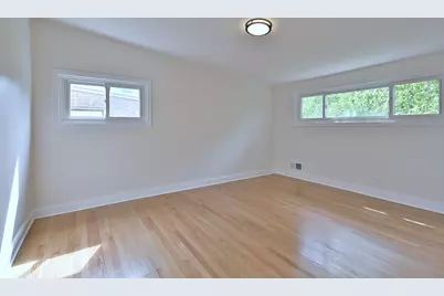 6750 N Kostner Avenue, Lincolnwood, IL 60712 - Photo 18