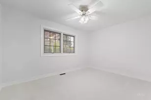 23 Hesterman Dr, Glendale Heights, IL 60139 - Photo 14