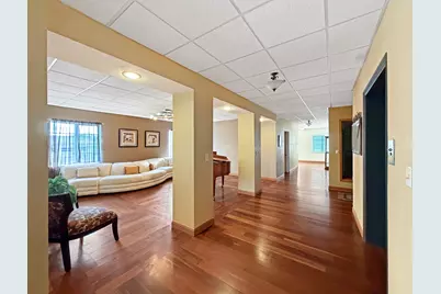 222 W Exchange Street, Freeport, IL 61032 - Photo 14