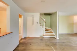 8613 S Ingleside Ave, Chicago, IL 60619 - Photo 8