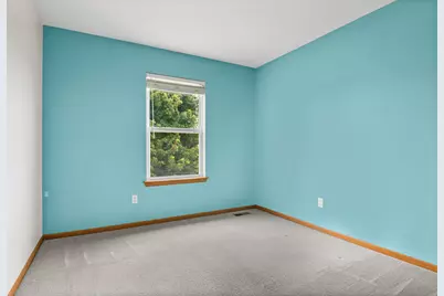 42 W Auburndale Avenue, Cortland, IL 60112 - Photo 14