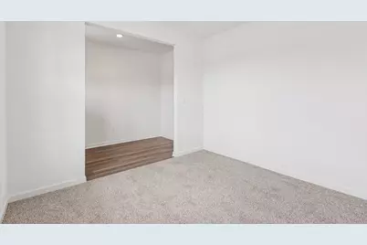 480 Vista Drive, Hampshire, IL 60140 - Photo 4