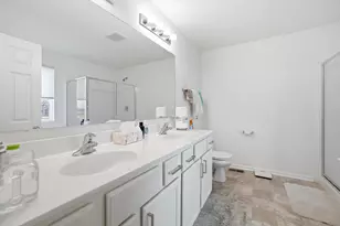 2122 Whitekirk Ln, Yorkville, IL 60560 - Photo 16