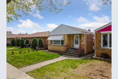 11038 S Avenue N, Chicago, IL 60617 - Photo 4