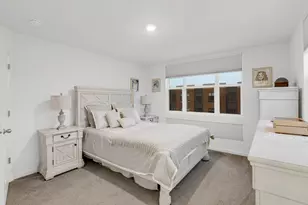 1200 Lakepointe Dr, Schaumburg, IL 60173 - Photo 10