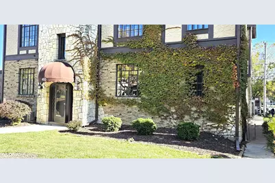 410 N Raynor Avenue #1W, Joliet, IL 60435 - Photo 6