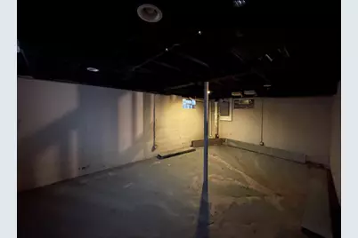 [Address not provided], Waukegan, IL 60085 - Photo 18