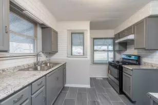 510 Forest Glen Dr, Round Lake Park, IL 60073 - Photo 8