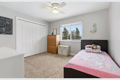 2007 Windcrest Lane, Joliet, IL 60431 - Photo 16