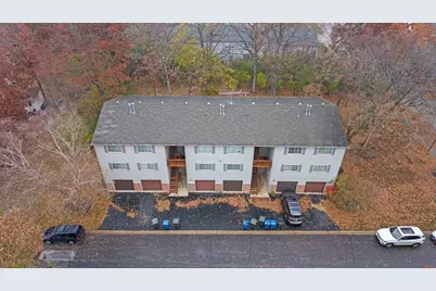 1017 Brookdale Drive, Carpentersville, IL 60110 - Photo 30