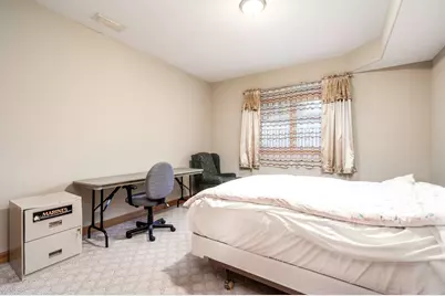 8106 Nashville Avenue, Burbank, IL 60459 - Photo 24