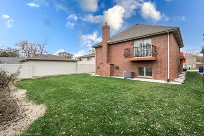 8106 Nashville Avenue, Burbank, IL 60459 - Photo 36