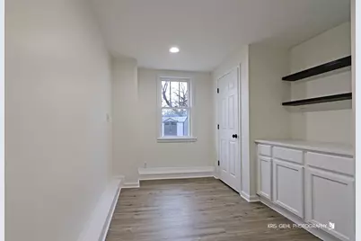 18653 W Willow Point Drive, Grayslake, IL 60030 - Photo 28