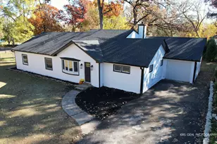 18653 W Willow Pt Dr, Grayslake, IL 60030 - Photo 1