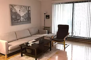 9078 W Heathwood Dr, Niles, IL 60714 - Photo 2