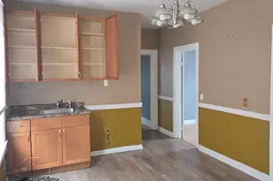 9651 S Ave N, Chicago, IL 60617 - Photo 4