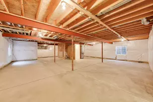 1129 Drury Ln, Aurora, IL 60502 - Photo 22