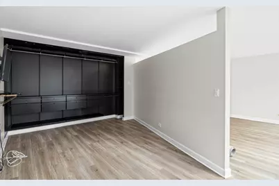 233 E Erie Street #2203, Chicago, IL 60611 - Photo 6