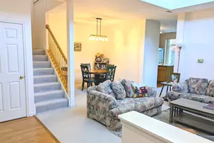 2927 Falling Waters Ln, Lindenhurst, IL 60046 - Photo 6