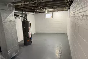 2120 S 6th St, Rockford, IL 61104 - Photo 18