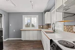 419 Theodore St, Loves Park, IL 61111 - Photo 12