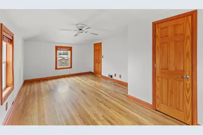 419 Theodore Street, Loves Park, IL 61111 - Photo 16