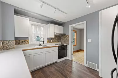 419 Theodore Street, Loves Park, IL 61111 - Photo 10