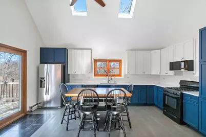 8908 Wondermere Road, Wonder Lake, IL 60097 - Photo 10