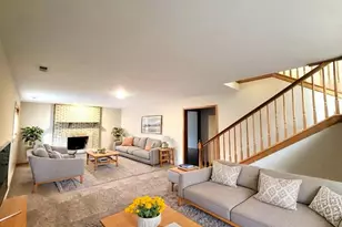 318 Campbell Ave, Calumet City, IL 60409 - Photo 4