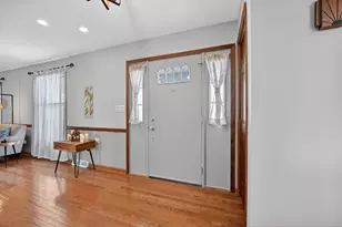 9623 S Carls Dr, Plainfield, IL 60585 - Photo 4