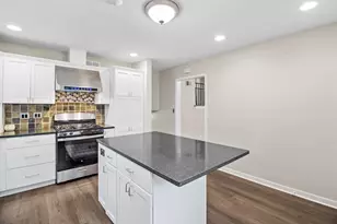 [Address not provided], Wilmette, IL 60091 - Photo 8