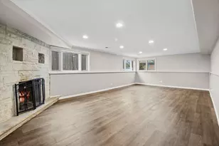 [Address not provided], Wilmette, IL 60091 - Photo 10