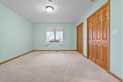 703 Kingwood Drive, El Paso, IL 61738 - Photo 8
