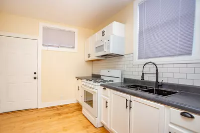 7357 S Saint Lawrence Avenue, Chicago, IL 60619 - Photo 12