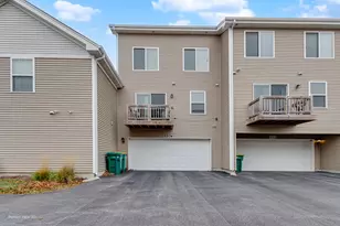 574 Spring Leaf Dr, Joliet, IL 60431 - Photo 36