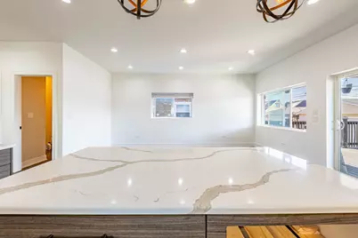 6119 W 55th Street, Chicago, IL 60638 - Photo 14