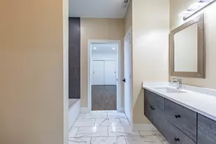 6119 W 55th St, Chicago, IL 60638 - Photo 20