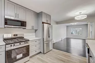 2014 S 7th Ave, Maywood, IL 60153 - Photo 10