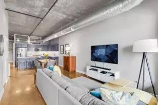 849 N Franklin St, Chicago, IL 60610 - Photo 6