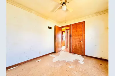 303 E 1st Street, Cedar Point, IL 61316 - Photo 10