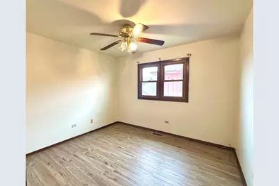 [Address not provided], Calumet City, IL 60409 - Photo 8