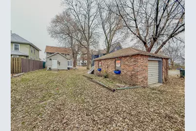 109 6th Avenue, Sterling, IL 61081 - Photo 4