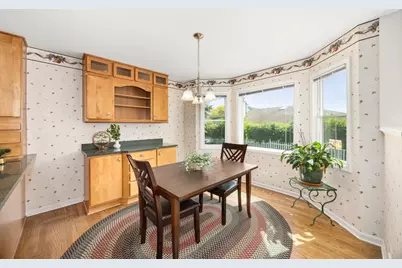 401 Greenwood Road, Glenview, IL 60025 - Photo 10