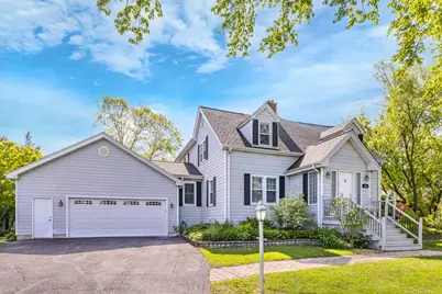 401 Greenwood Road, Glenview, IL 60025 - Photo 1